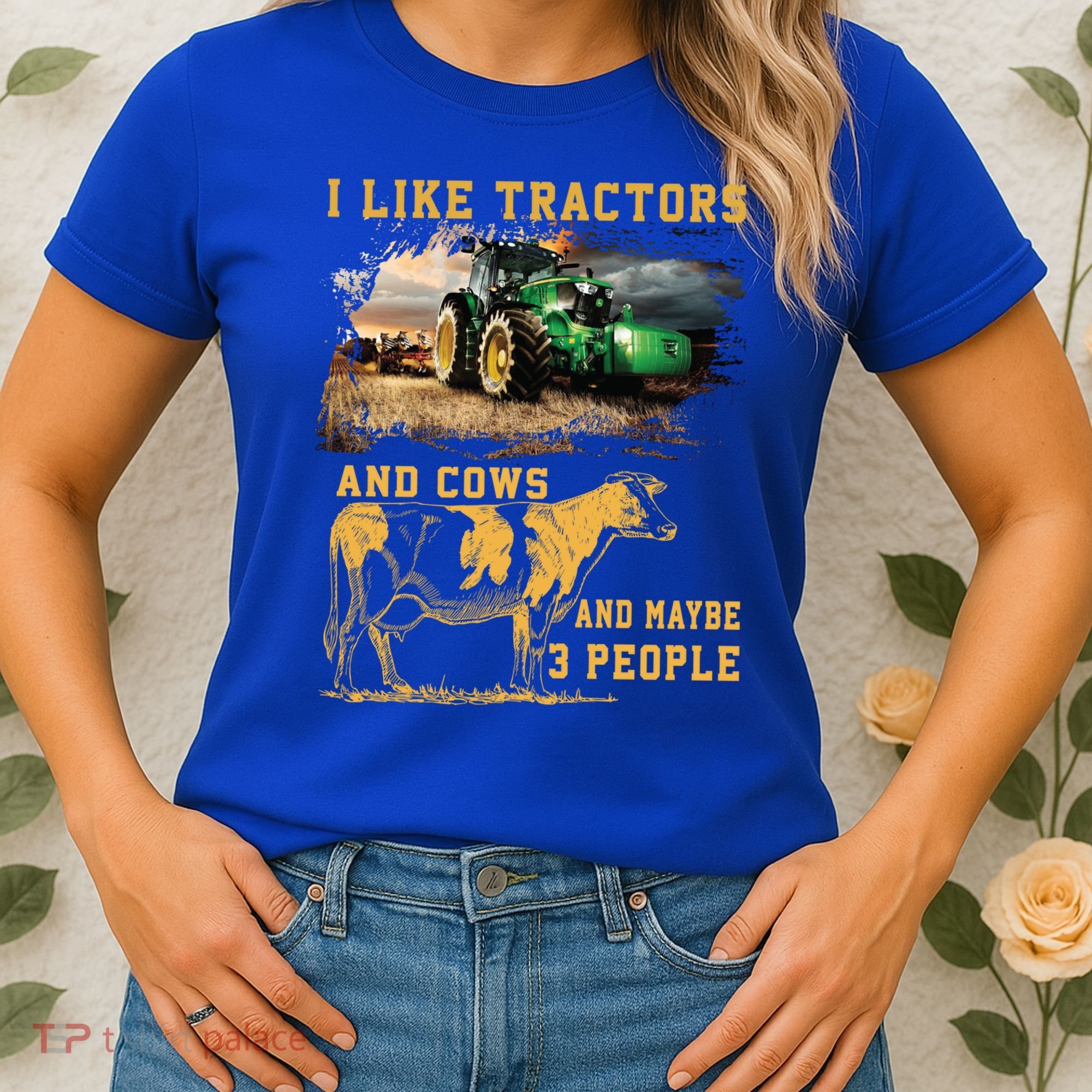 I Like Tractors And Cows And Maybe 3 People Cool Farmer Cool Gift Women's T-Shirt