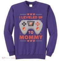 I Leveled Up To Mommy Gamer Sweatshirt thumb 0