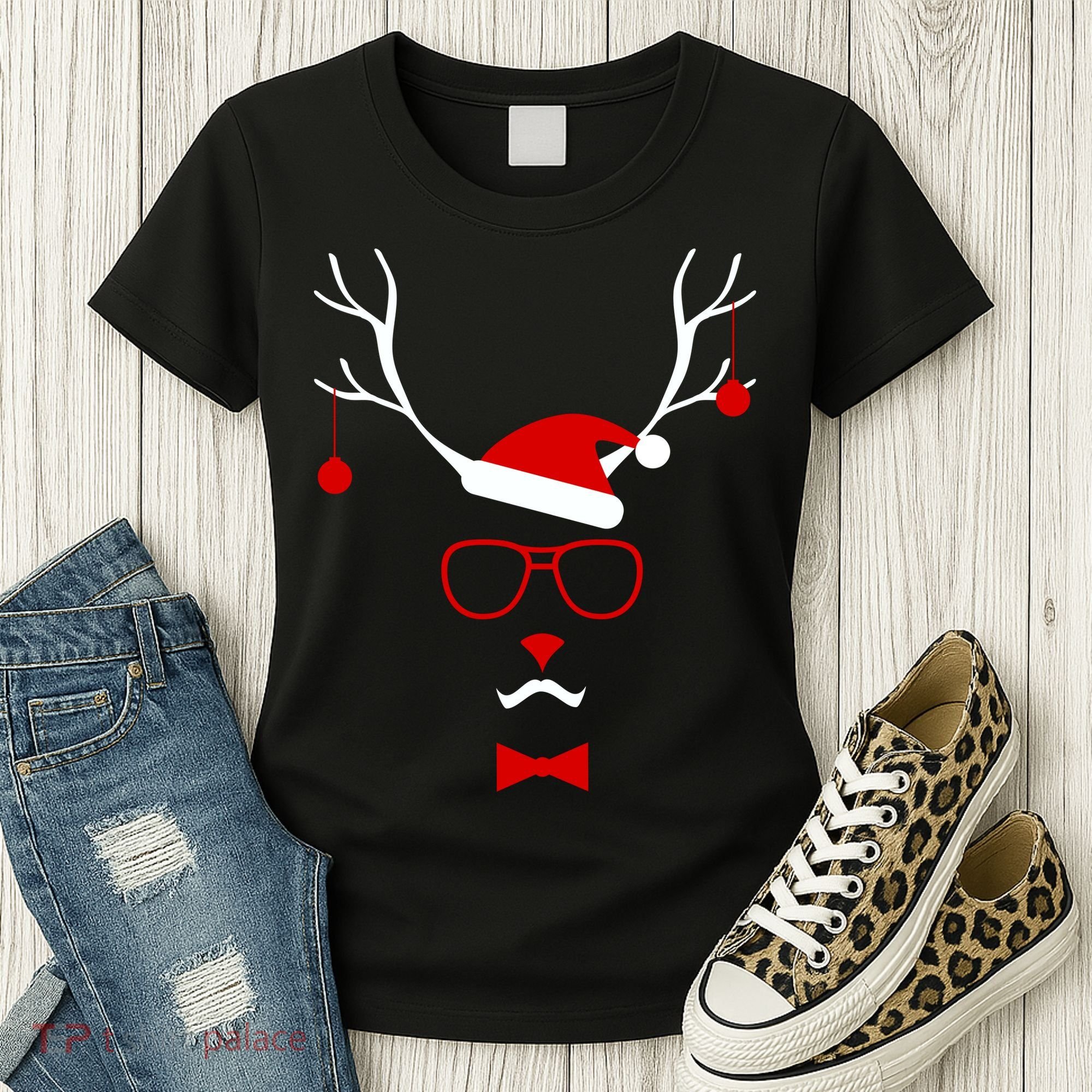 I'm A Reindeer Santa Hat Antlers Women's T-Shirt