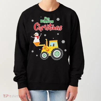 I'm Digging Christmas Women's Sweatshirt