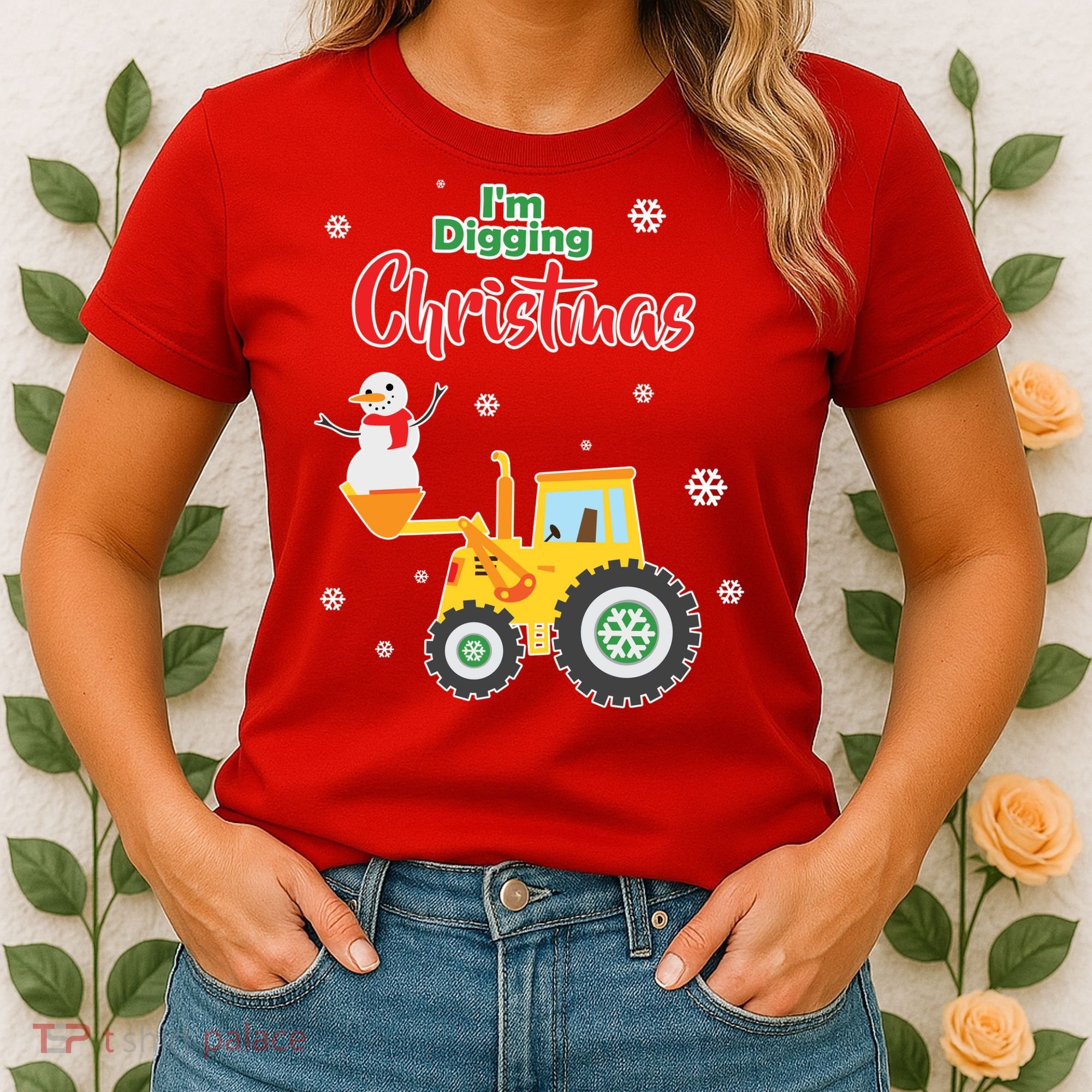 I'm Digging Christmas Women's T-Shirt