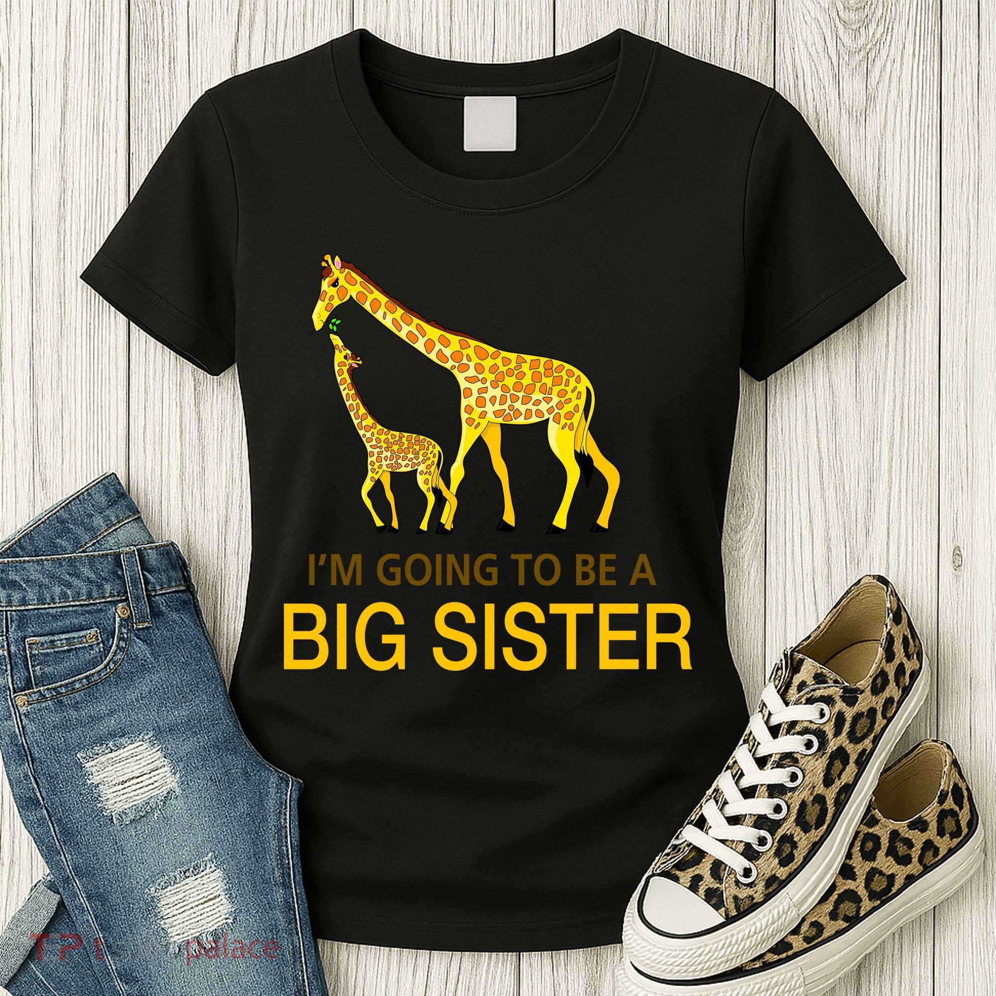 I'm Going To Be A Big Sister Women's T-Shirt