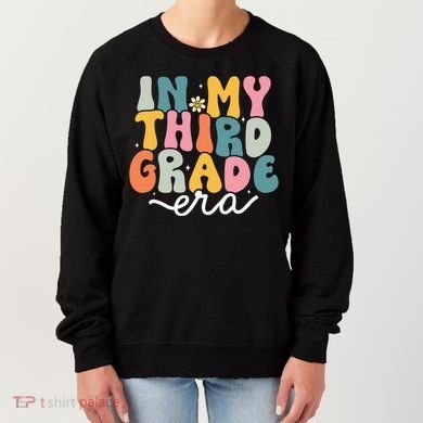 In My 3rd Grade Era Groovy Third Grade Teacher Retro Women's Sweatshirt