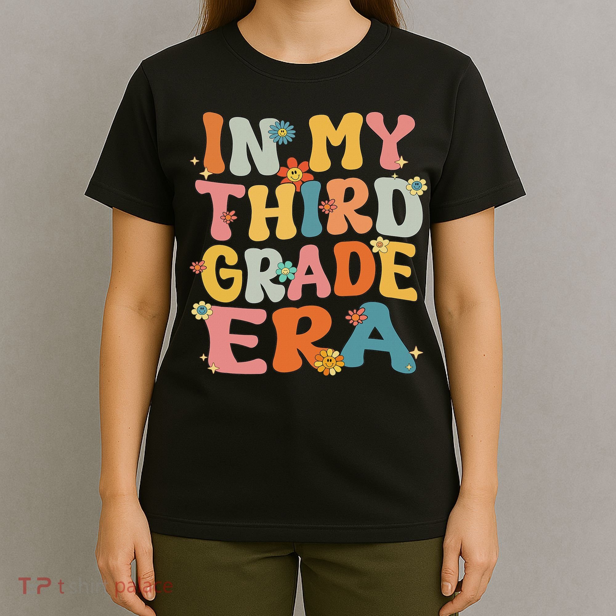In My 3rd Grade Era Groovy Third Grade Back To School Cute T-Shirt