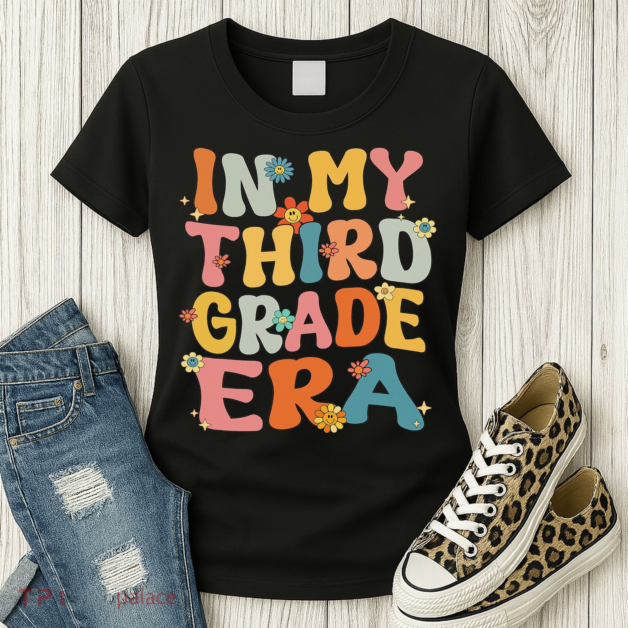 In My 3rd Grade Era Groovy Third Grade Back To School Cute Women's T-Shirt