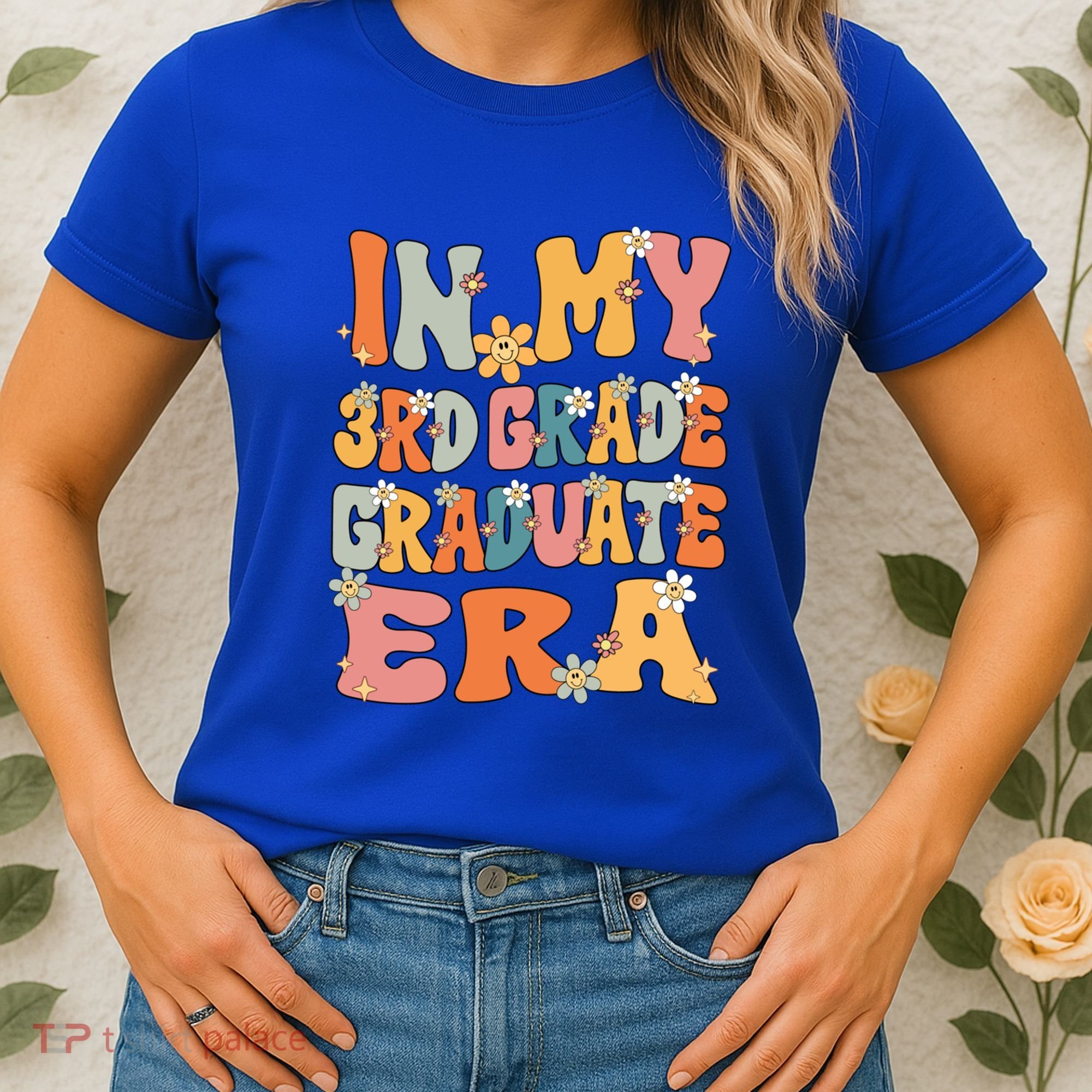 In My 3rd Grade Graduate Era Groovy Last Day Of Third Grade Funny Gift Women's T-Shirt