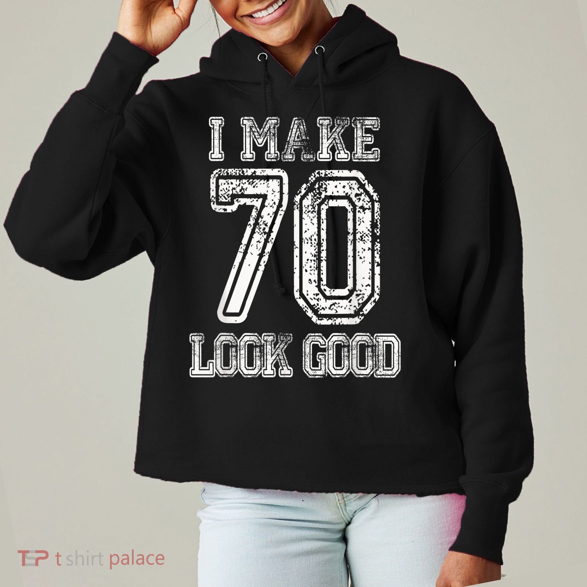 I Make 70 Look Good  70th Birthday Gift For  Wo Ladies Heavyweight Boxy Pullover Hoodie