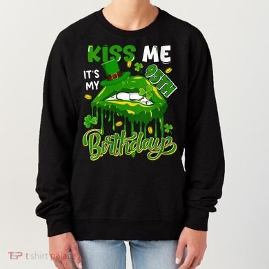 It'S My 95th Birthday St. Patrick'S Day Shamrocks Cute Lips Women's Sweatshirt