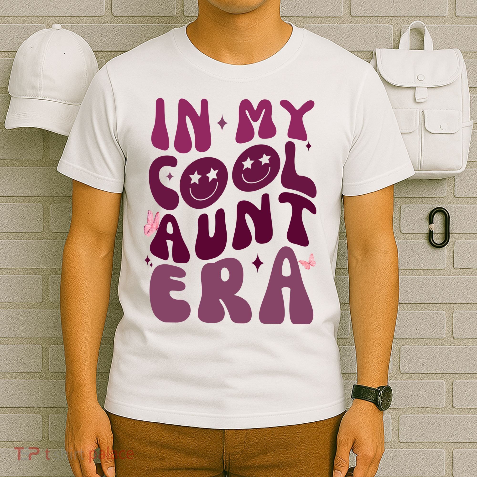 In My Cool Aunt Era Cute Gift T-Shirt