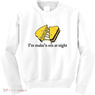 IM MakeN Em At Night Cheese Sandwich Kids Sweatshirt