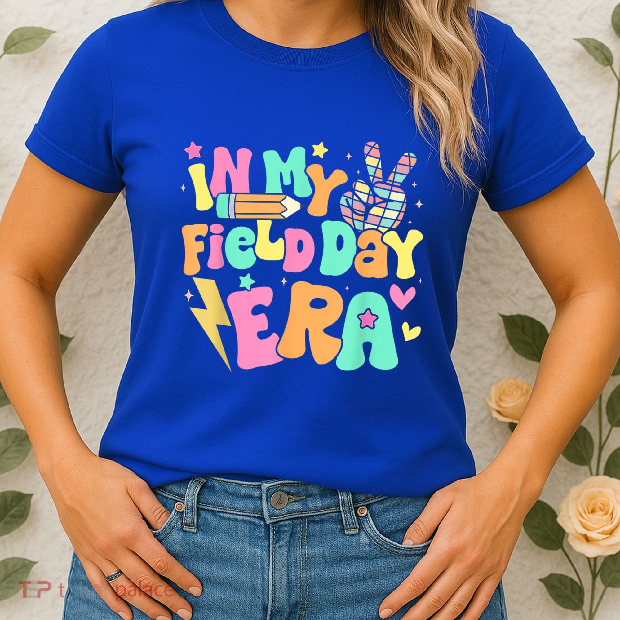 In My Field Day Era Groovy Field Day Meaningful Gift For Teacher Gift Women's T-Shirt