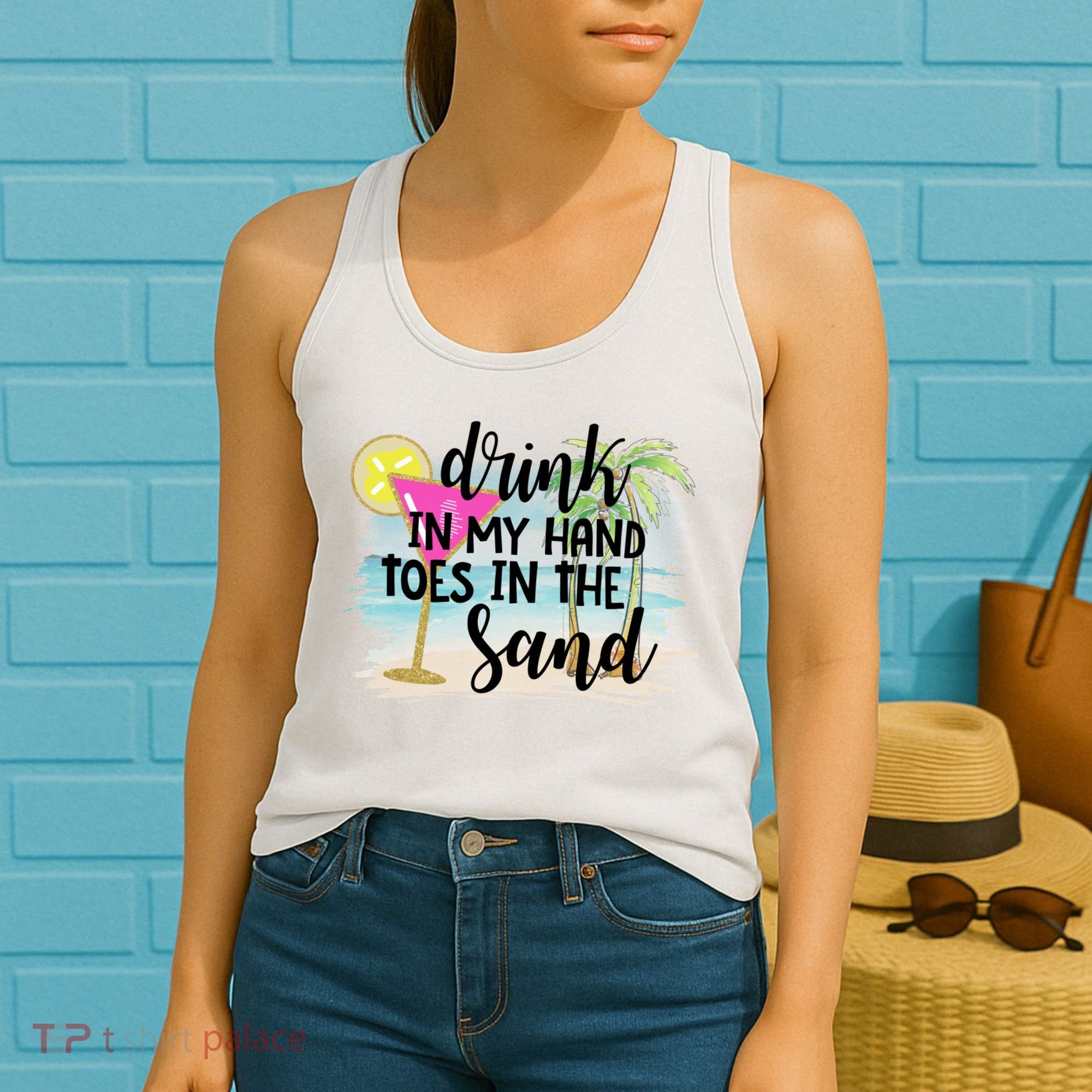 In My Hand Toes In The Sand Summer Vibes Beach Vacay Cool Gift Women's Tank Top