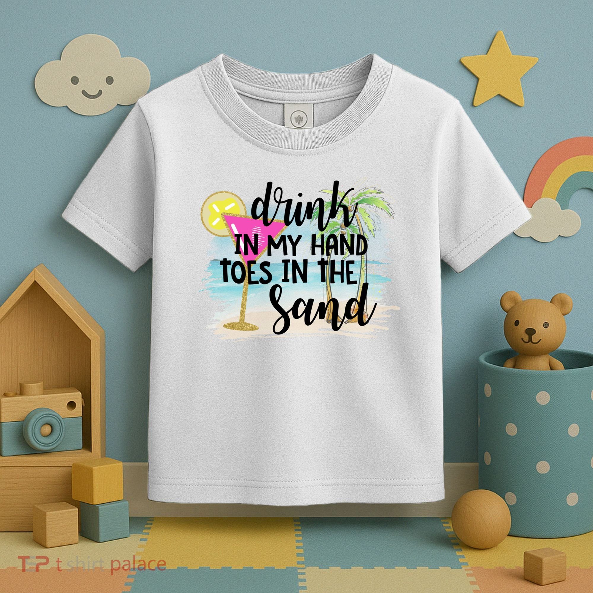 In My Hand Toes In The Sand Summer Vibes Beach Vacay Cool Gift Toddler T-Shirt
