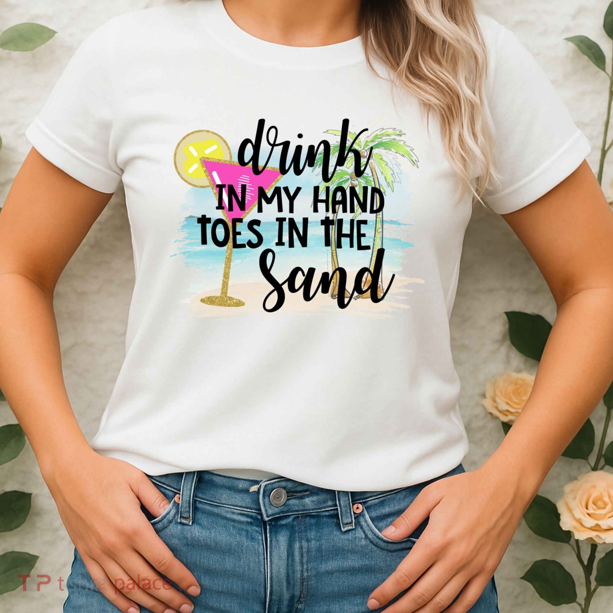 In My Hand Toes In The Sand Summer Vibes Beach Vacay Cool Gift Women's T-Shirt