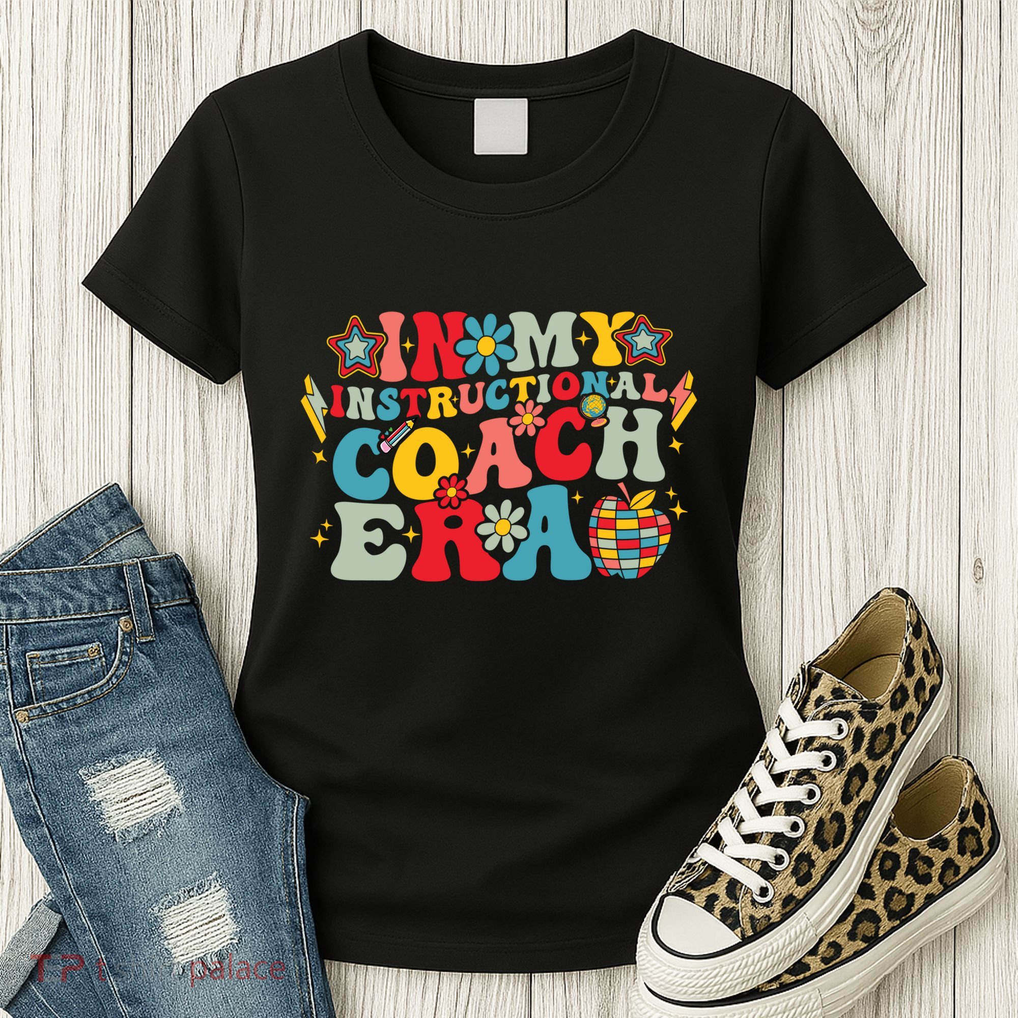In My Instructional Coach Era Groovy Back To School Women's T-Shirt