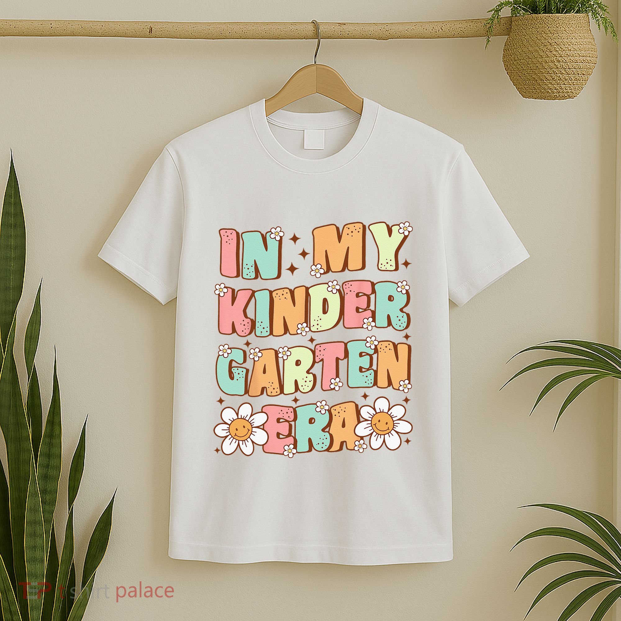 In My Kindergarten Era Groovy Kindergarten Back To SchooL T-Shirt