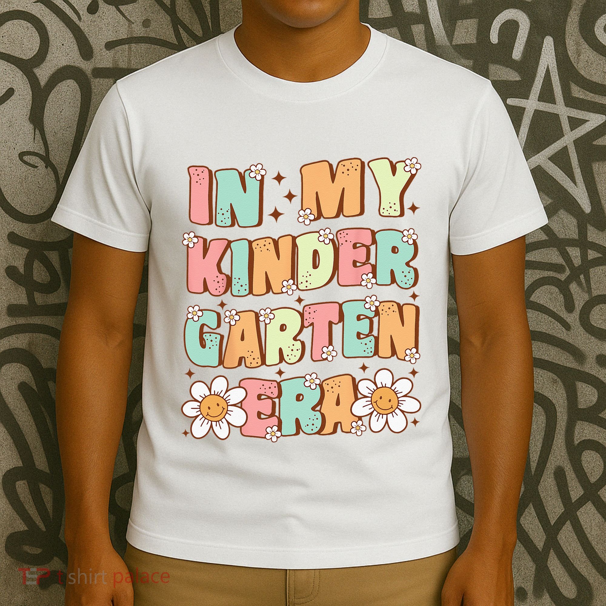 In My Kindergarten Era Groovy Kindergarten Back To SchooL T-Shirt