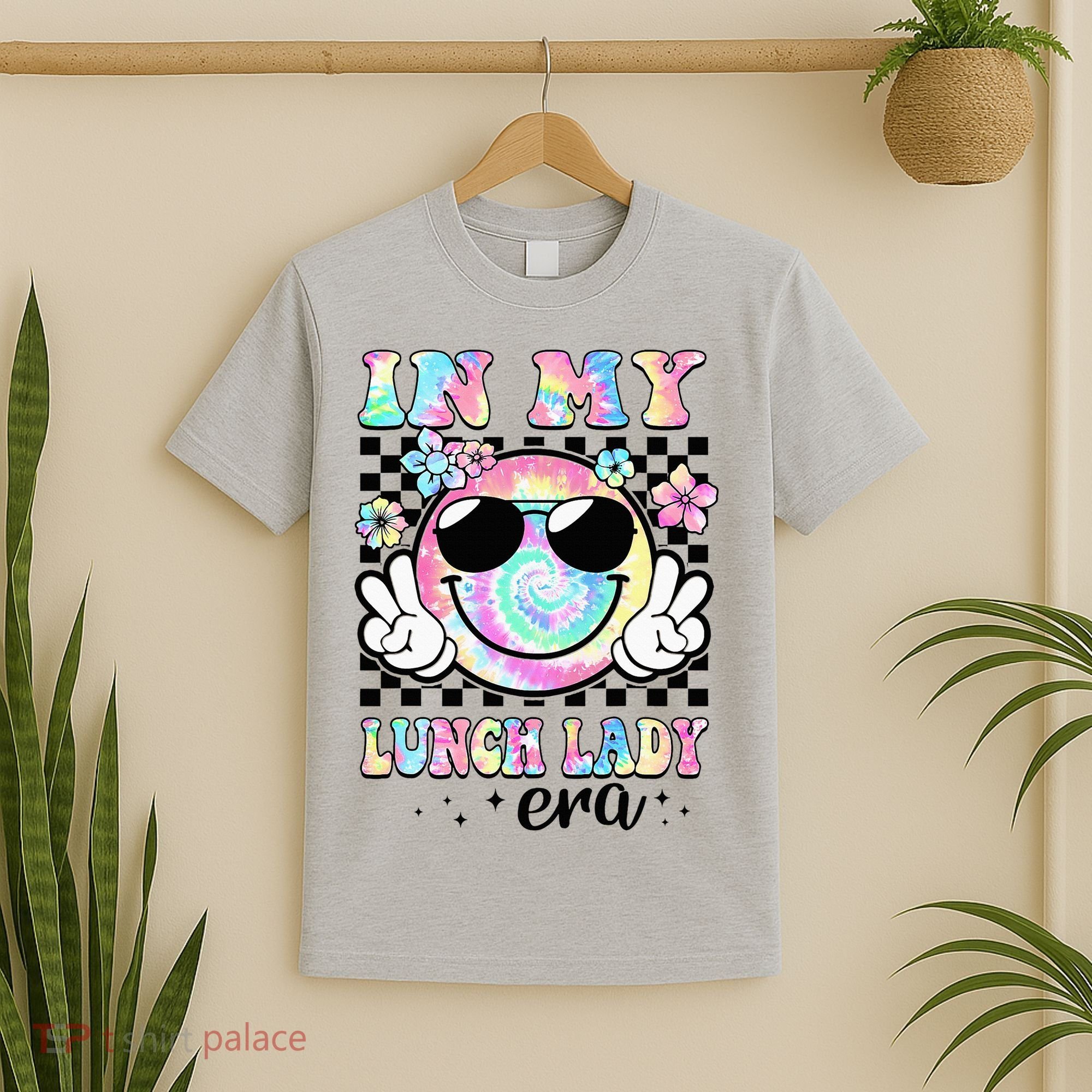 In My Lunch Lady Era Groovy Retro Back To School Funny T-Shirt
