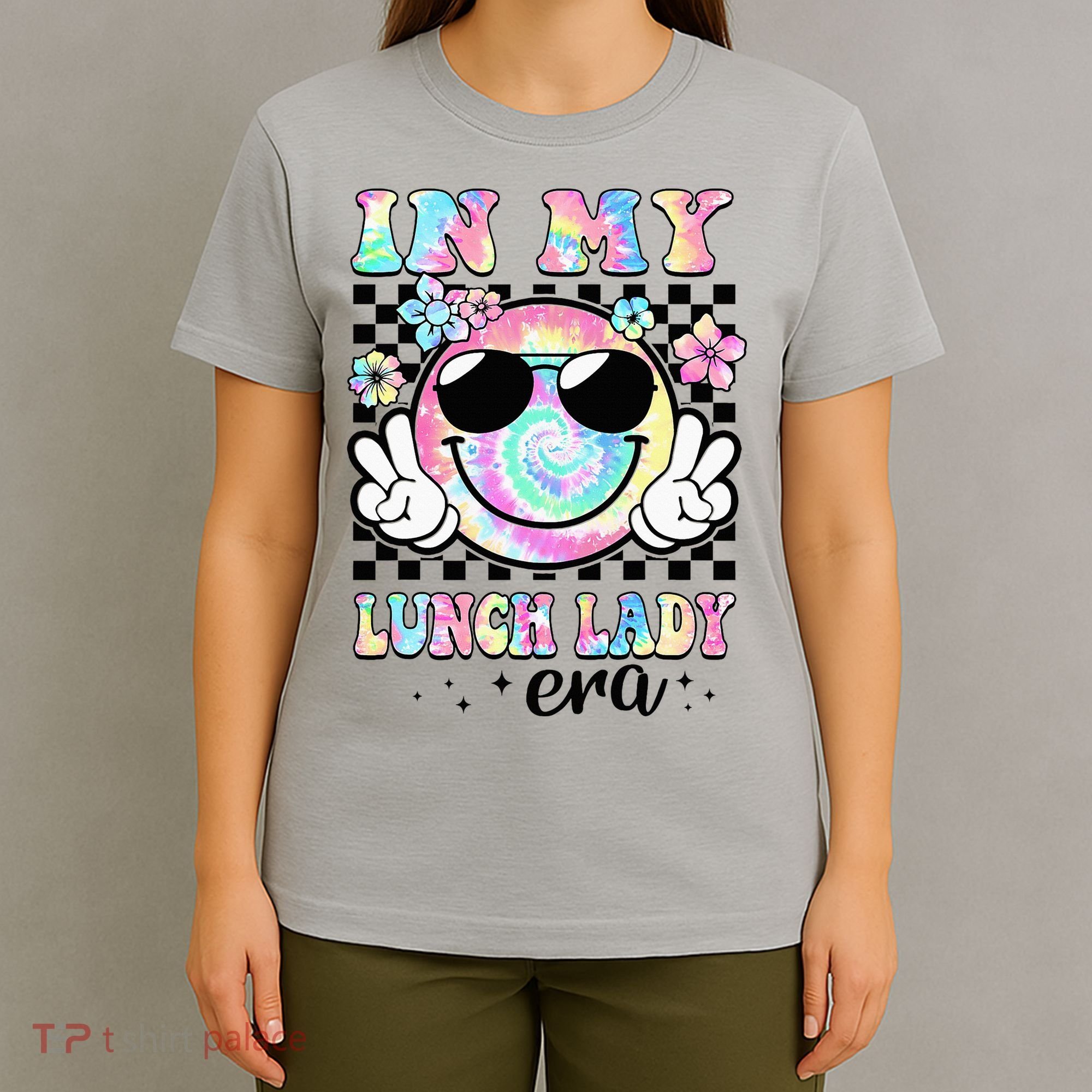 In My Lunch Lady Era Groovy Retro Back To School Funny T-Shirt