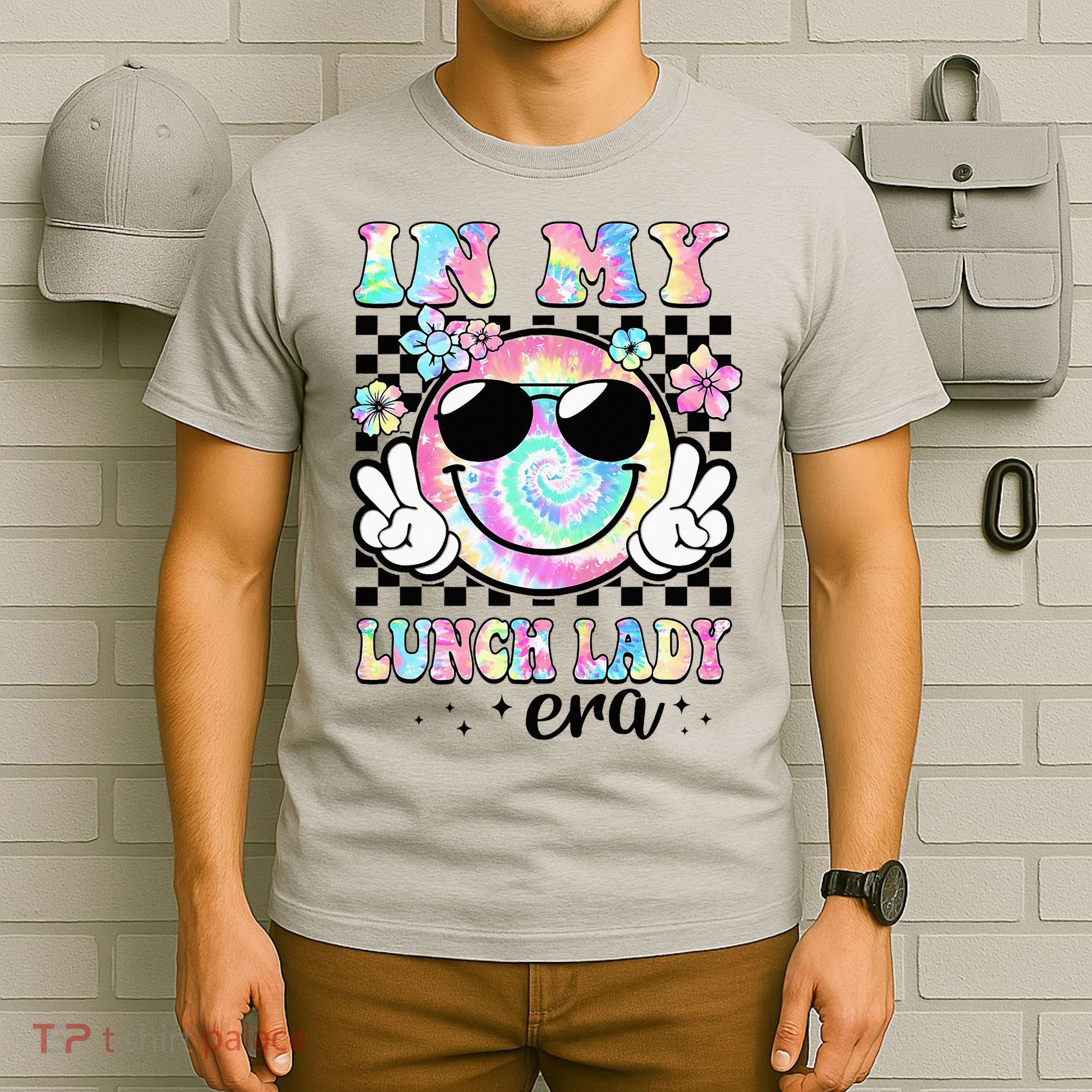 In My Lunch Lady Era Groovy Retro Back To School Funny T-Shirt