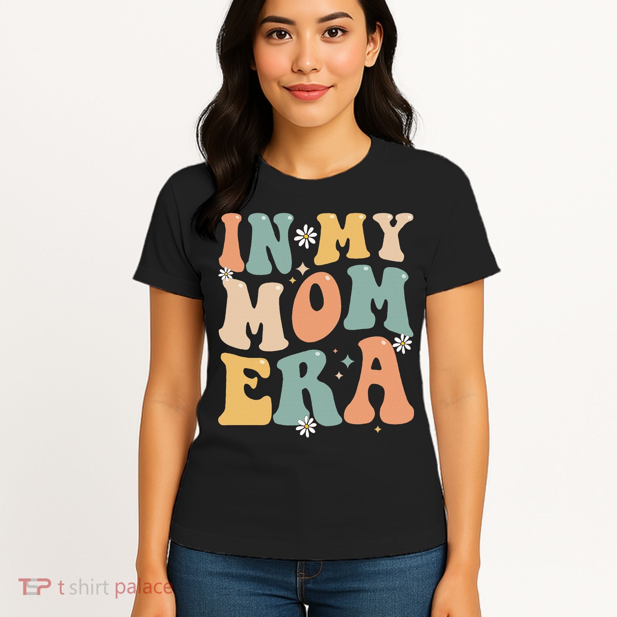 In My Mom Era Lover Groovy Retro Mom Funny Mothers Day Women's T-Shirt