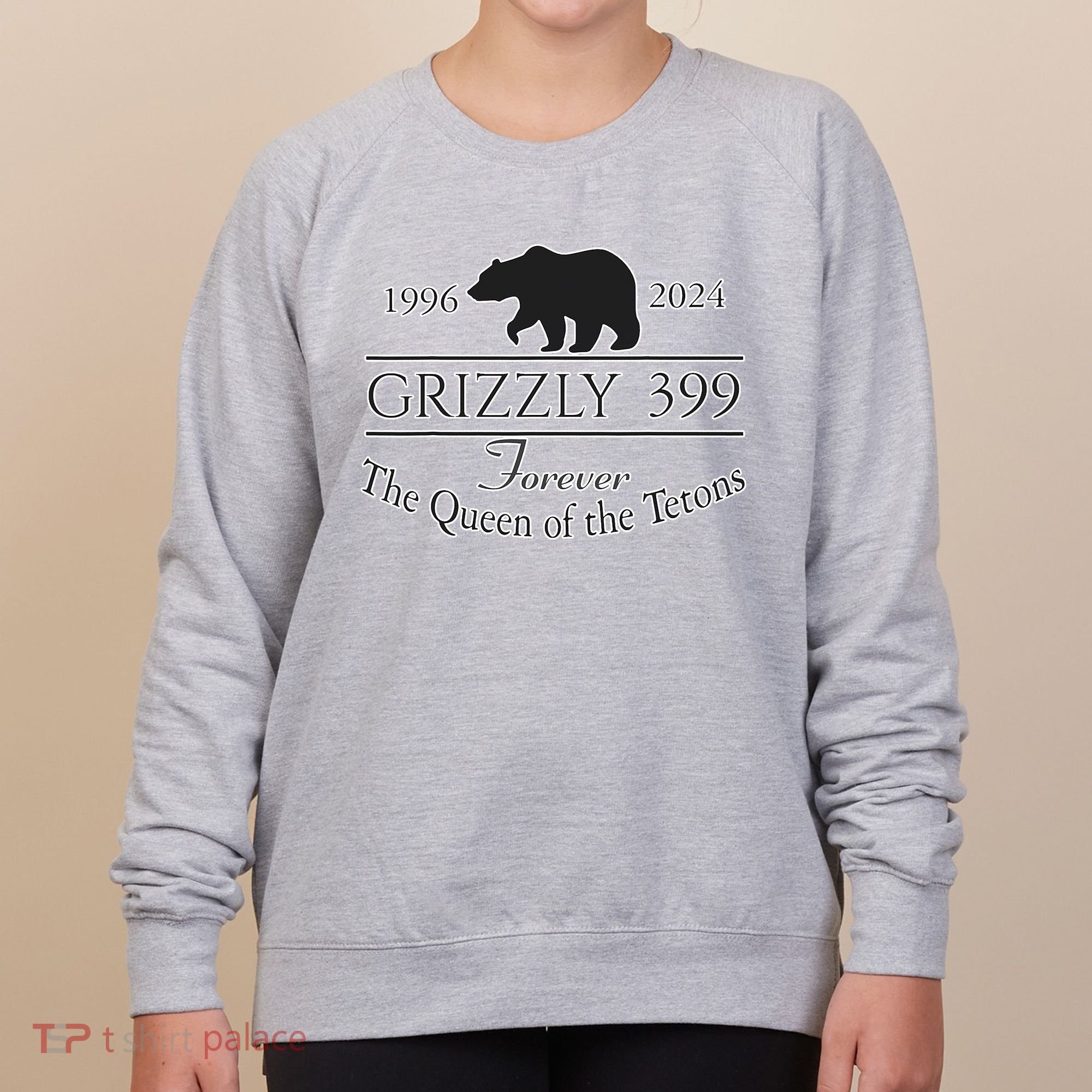 In Memory Of Bear 399 Forever Queen Of The Tetons Women's Sweatshirt