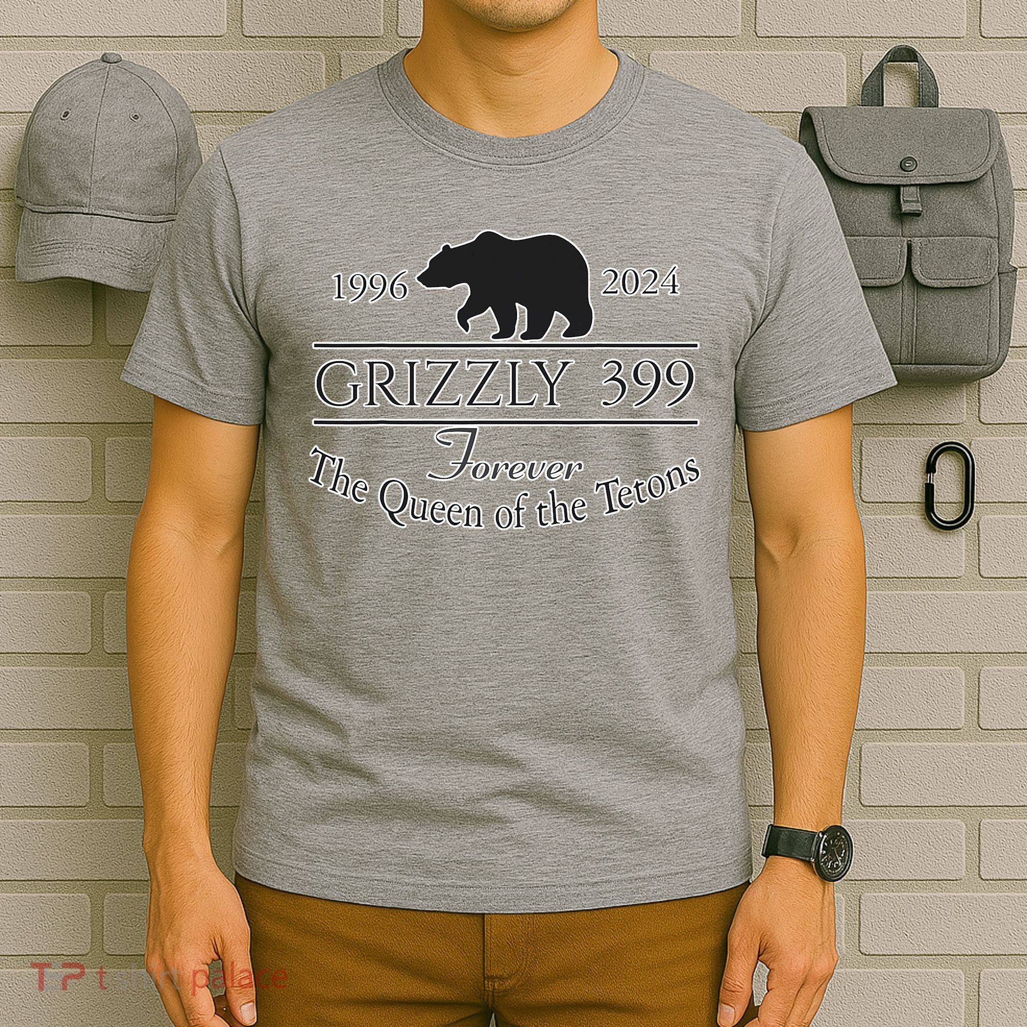 In Memory Of Bear 399 Forever Queen Of The Tetons T-Shirt