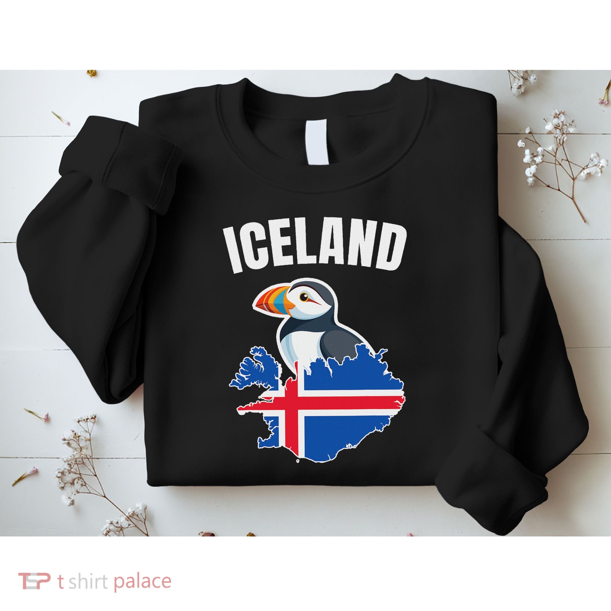 Iceland Map Puffin Bird ReykjavíK Iceland Icelandic Vacation Sweatshirt