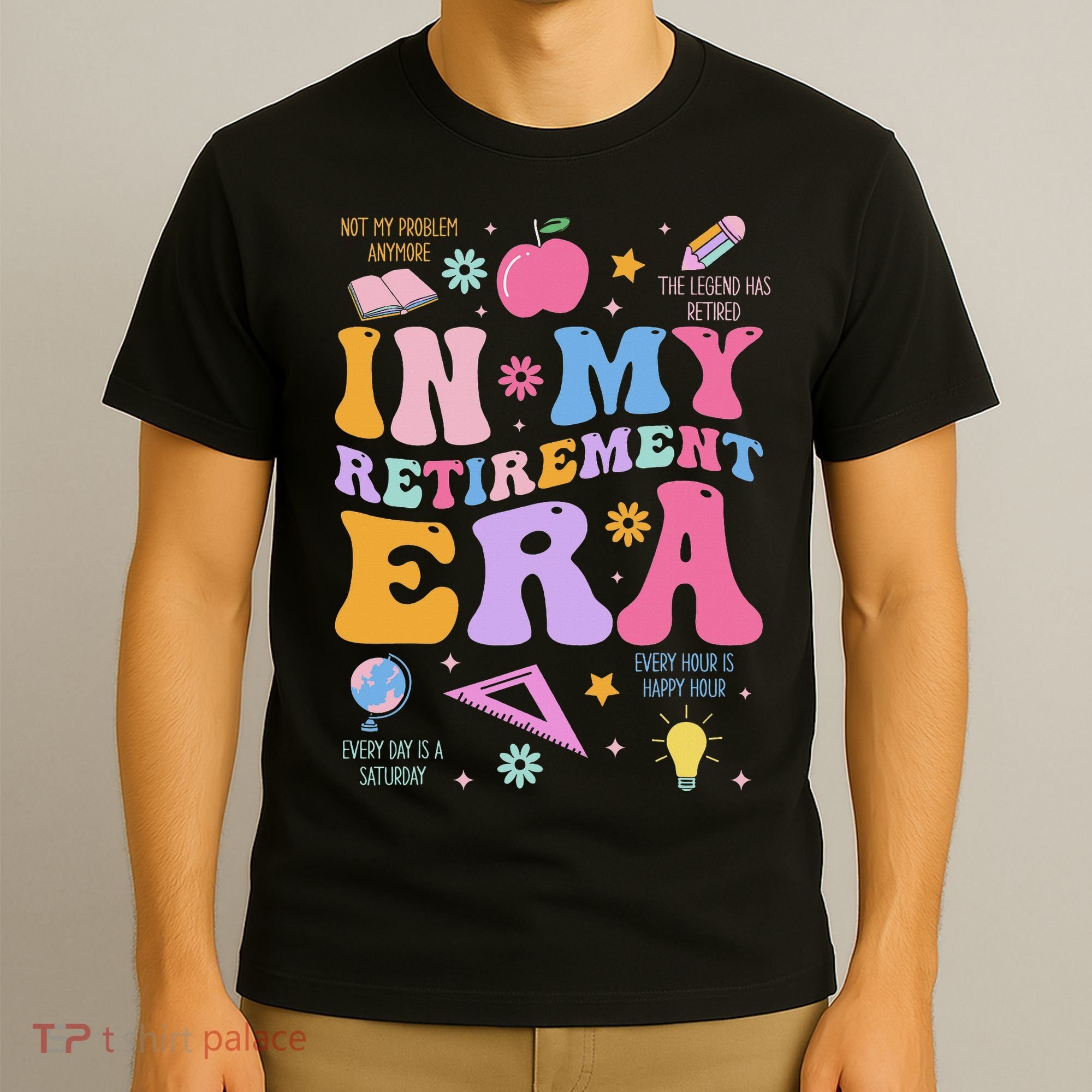 In My Retirement Era Retro Groovy Retired Teacher Women T-Shirt