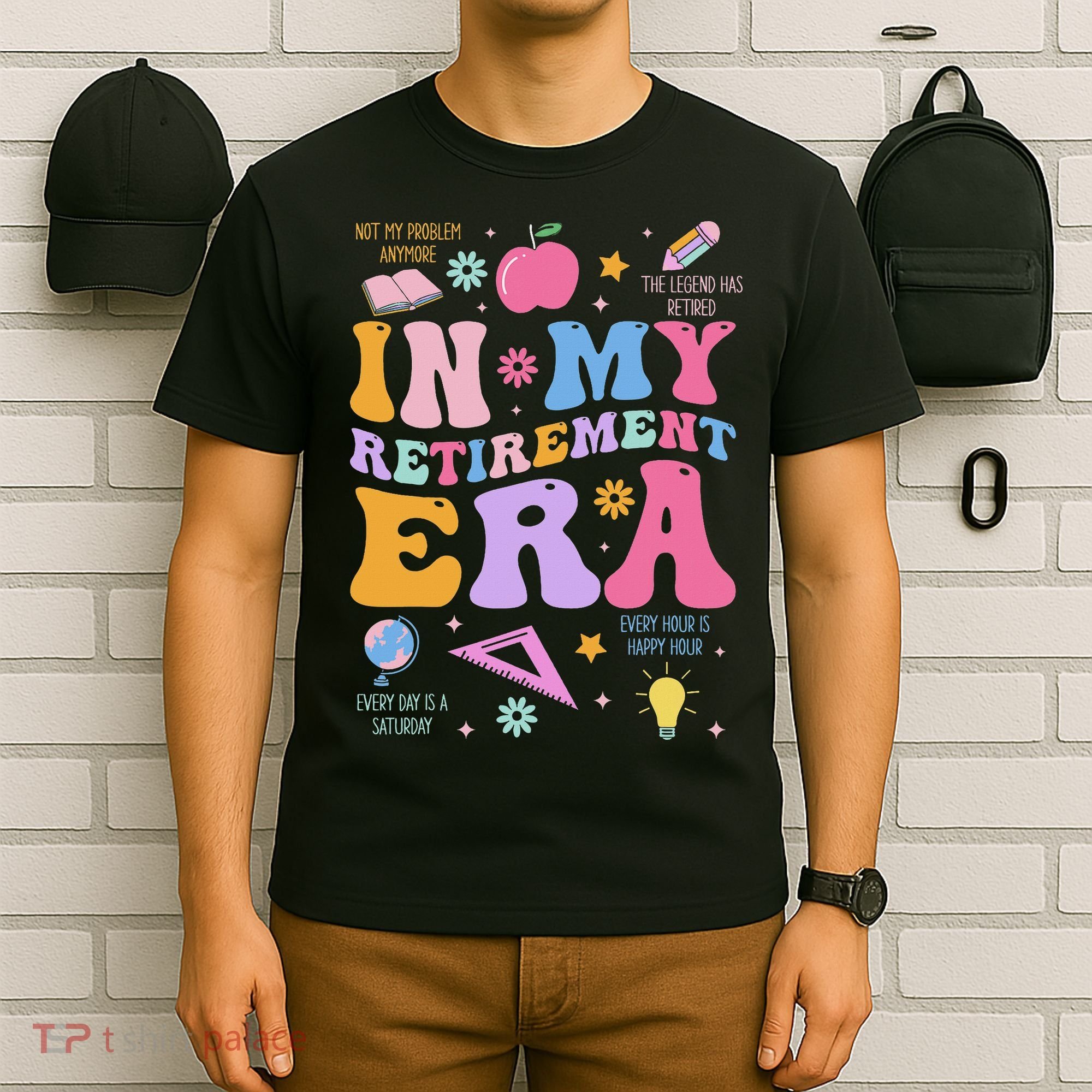 In My Retirement Era Retro Groovy Retired Teacher Women T-Shirt
