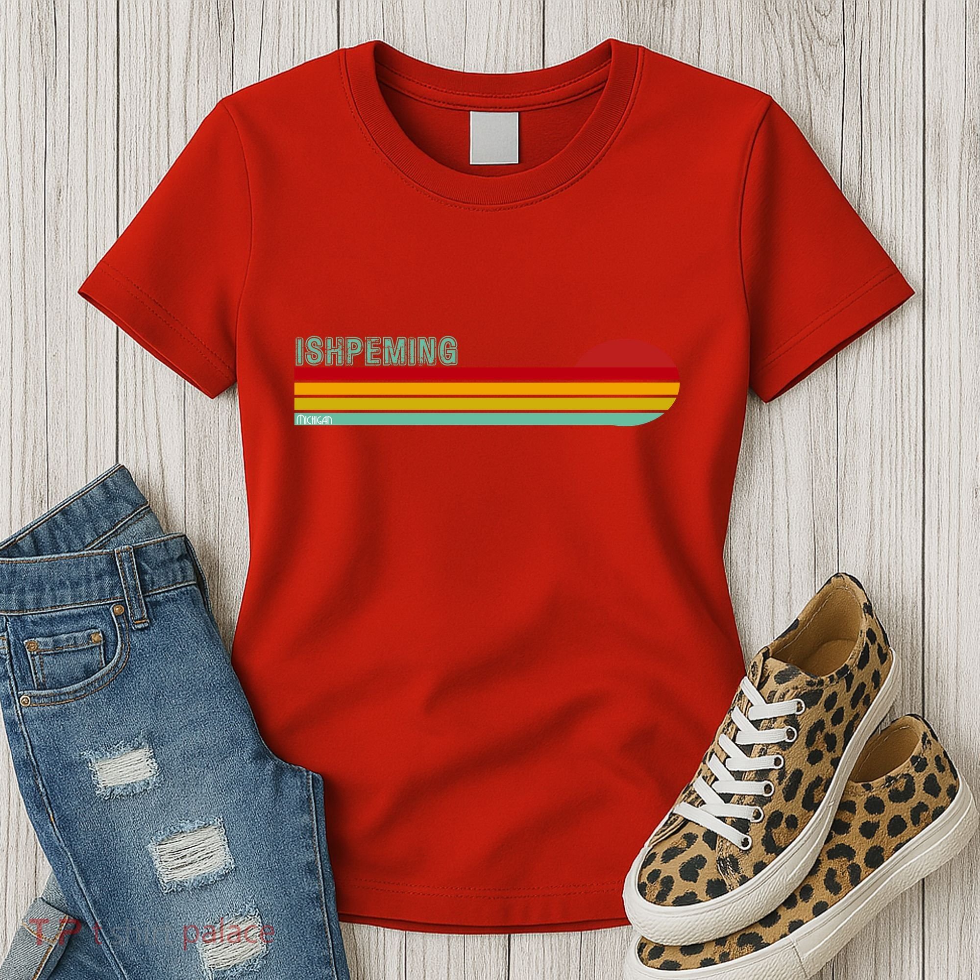 Ishpeming Michigan Retro Women's T-Shirt