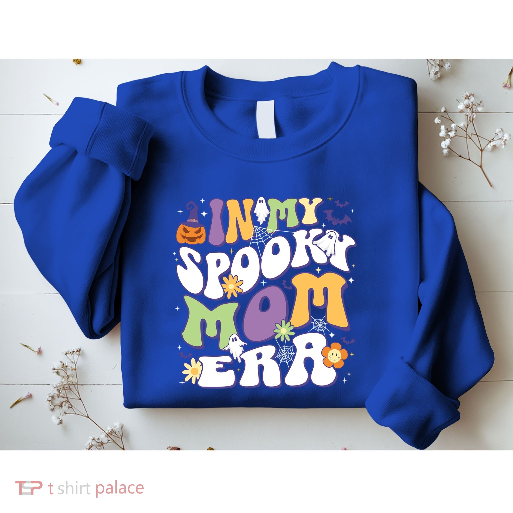 In My Spooky Mom Era Halloween Groovy Mama Retro Cute Gift Sweatshirt