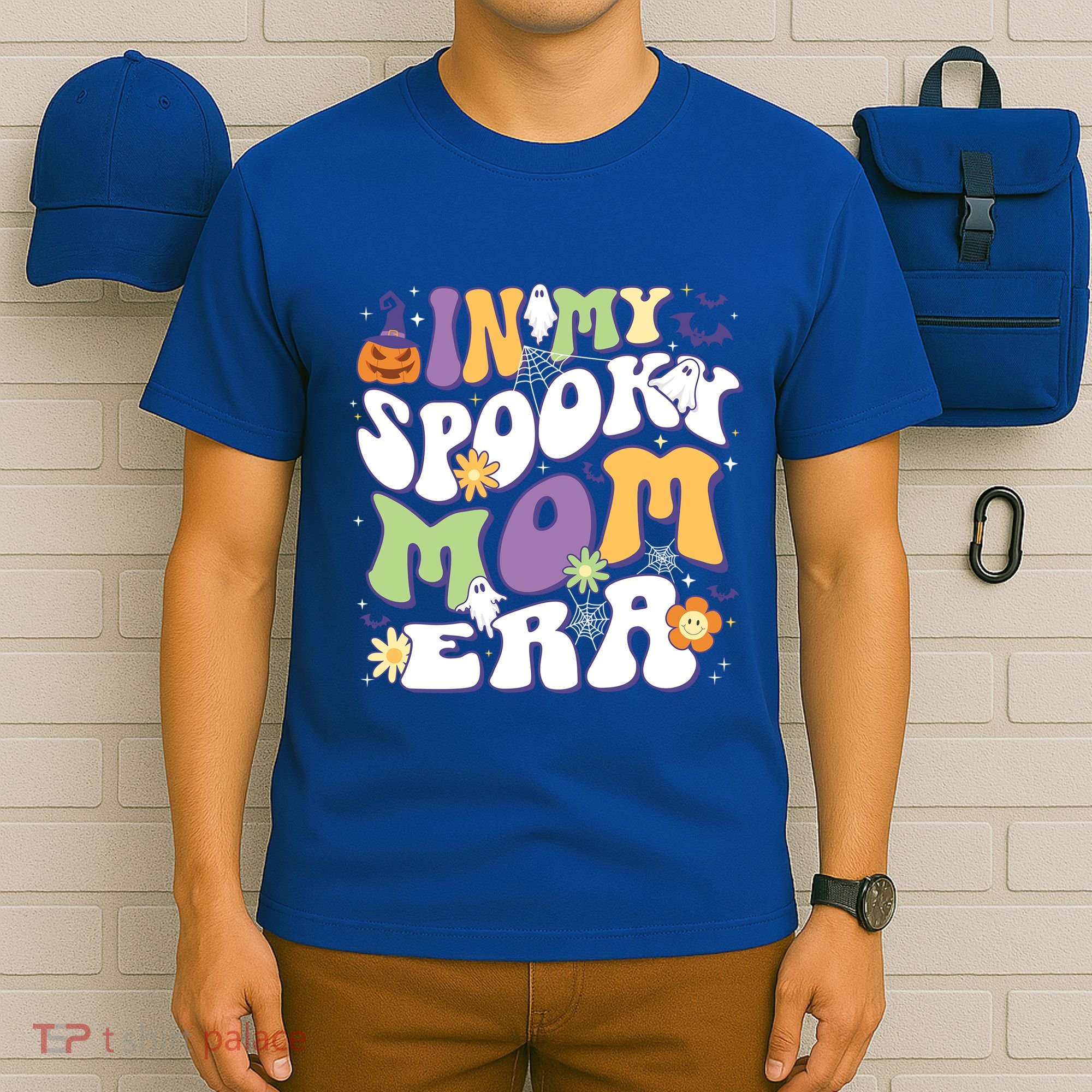 In My Spooky Mom Era Halloween Groovy Mama Retro Cute Gift T-Shirt