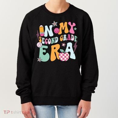 In My Second Grade Era Back To School Retro Groovy 2nd Grade Women's Sweatshirt
