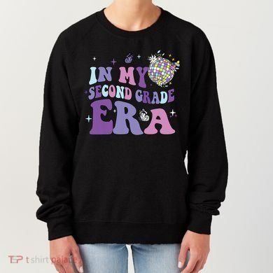 In My Second Grade Era Back To School 2nd Grade Teacher Women's Sweatshirt