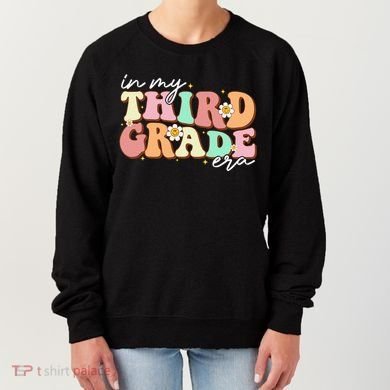 In My Third Grade Era Retro Back To School Teacher Student Women's Sweatshirt