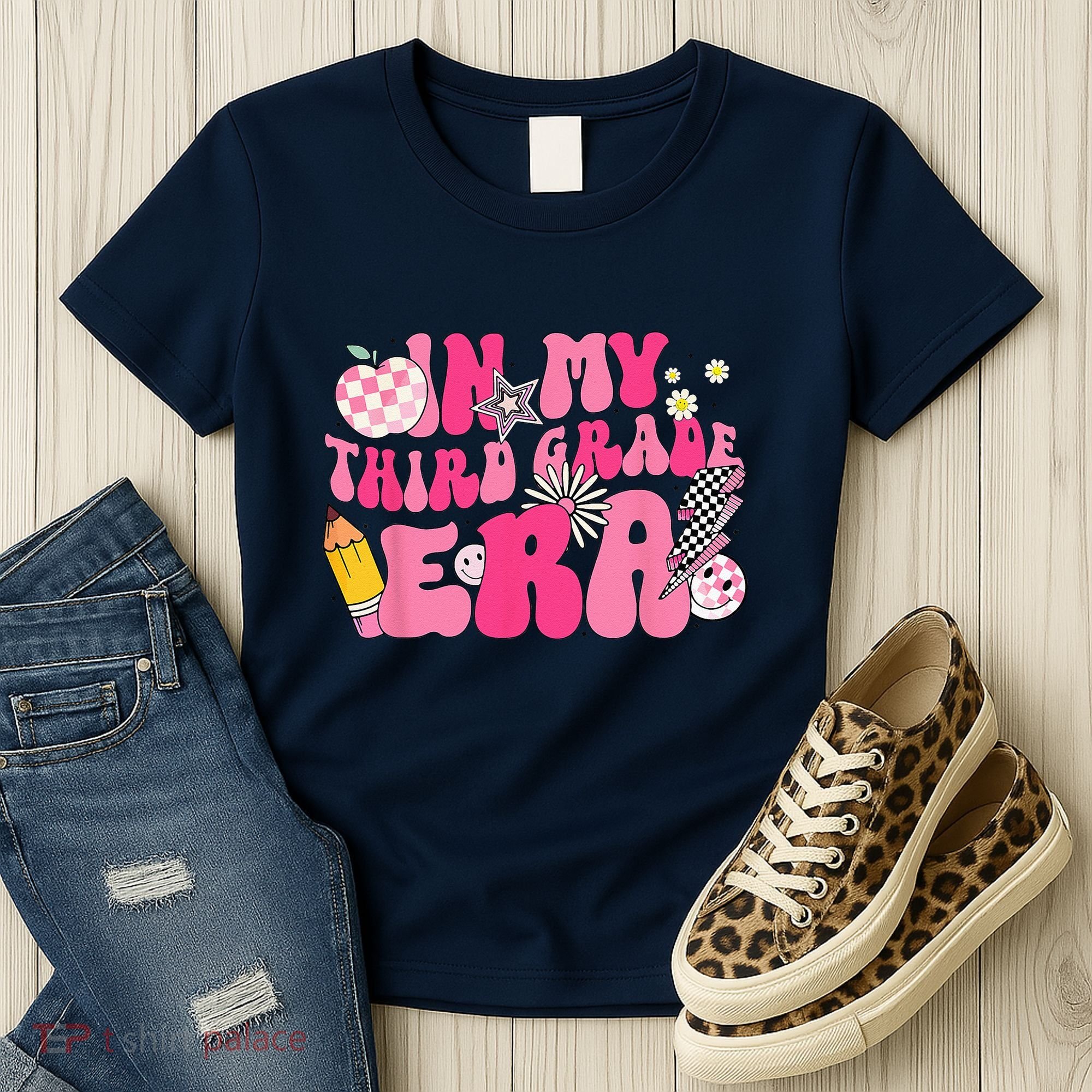 In My Third Grade Era Back To School 3rd Grade Retro Groovy Women's T-Shirt