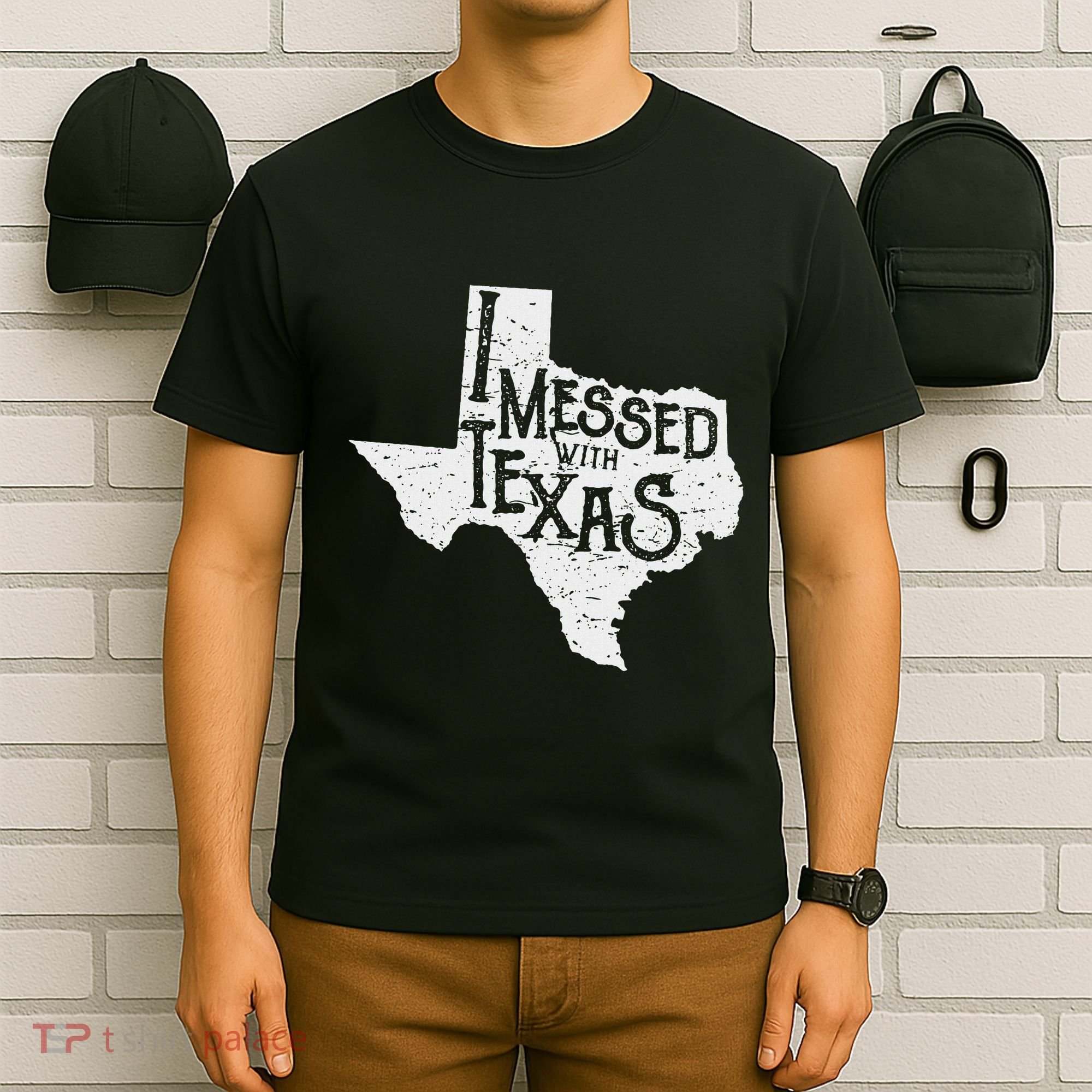 I Messed With Texas DonT Mess With This Texan Funny Texas T-Shirt
