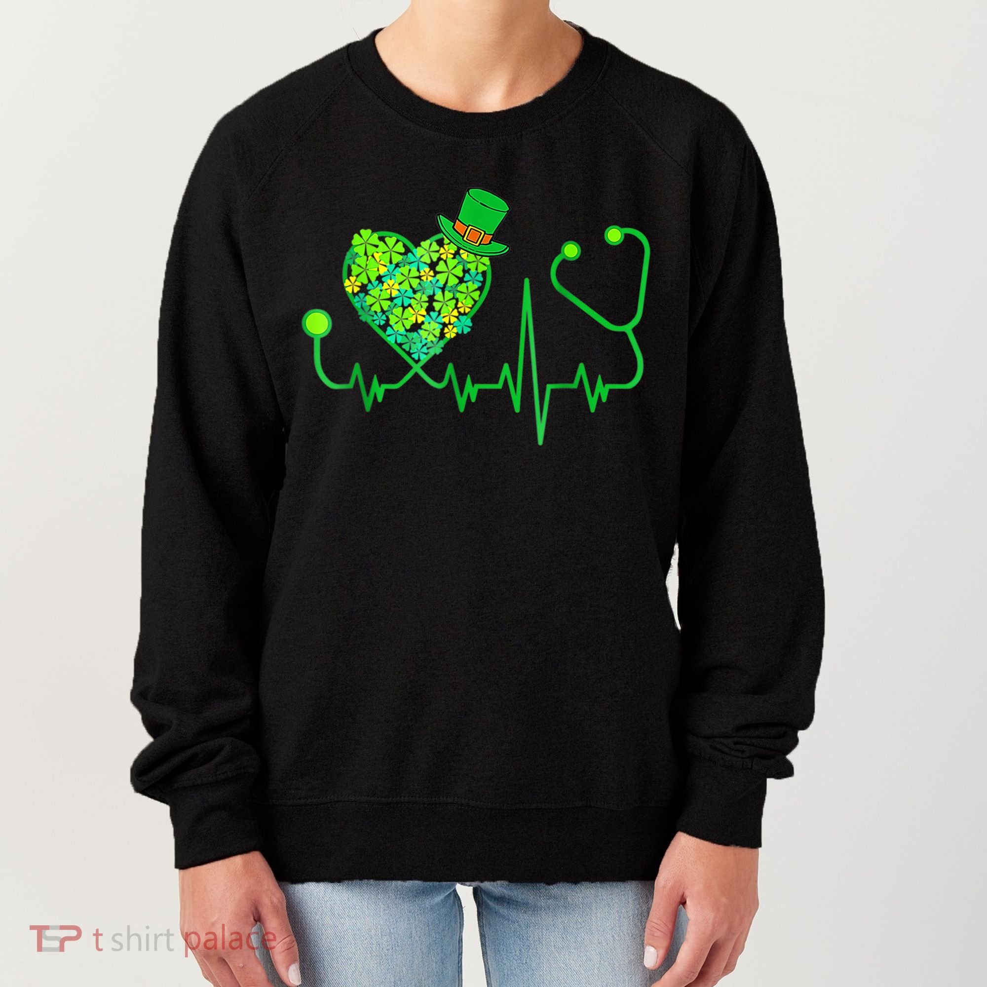 Irish Nurse Stethoscope Heartbeat Shamrock St Patricks Day Women's Sweatshirt
