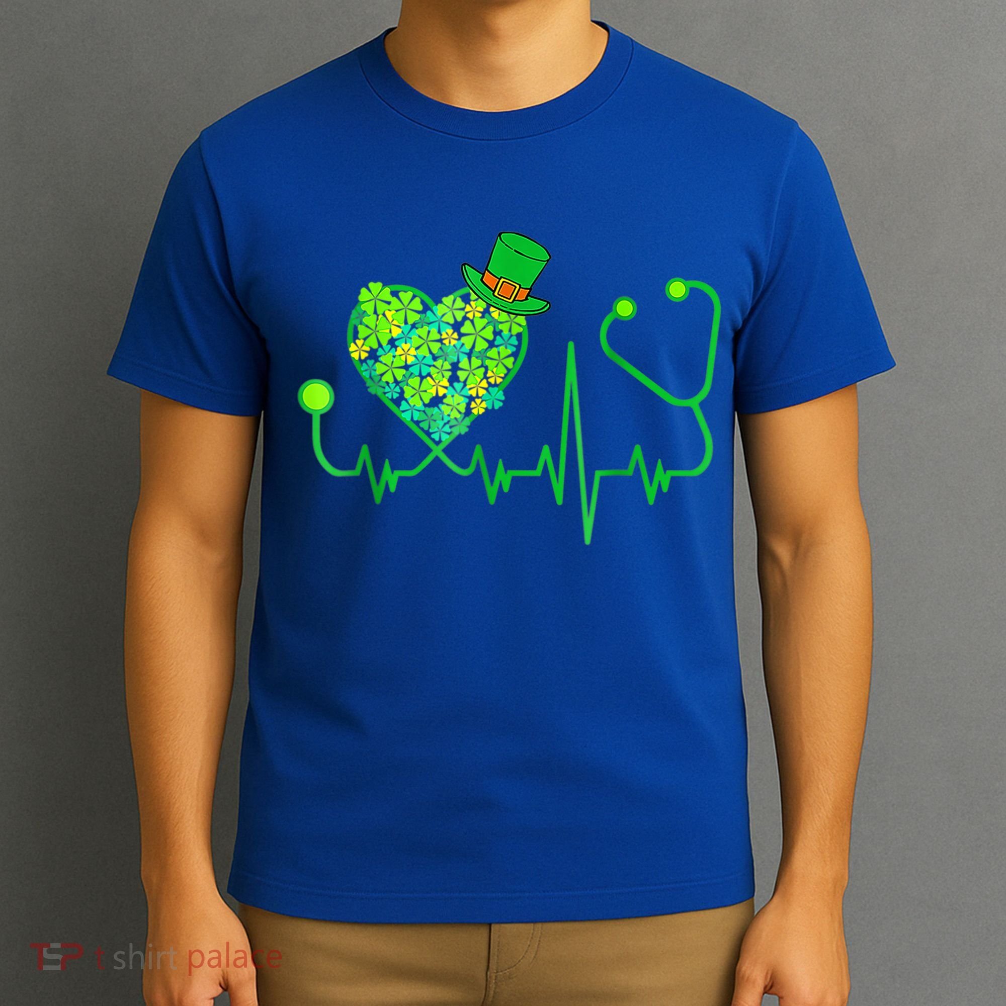 Irish Nurse Stethoscope Heartbeat Shamrock St Patricks Day T-Shirt