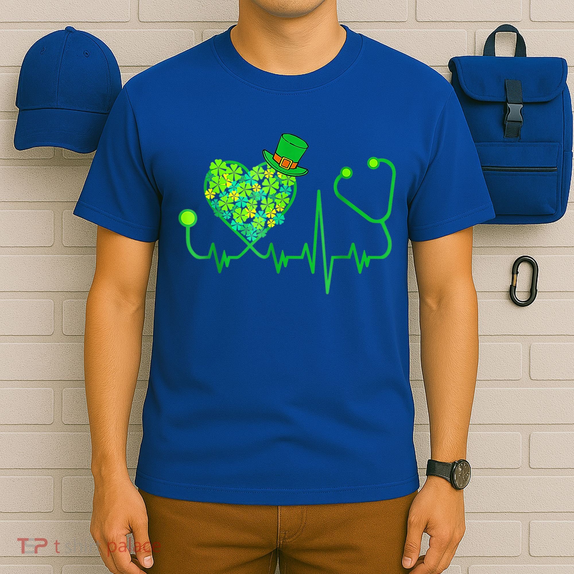 Irish Nurse Stethoscope Heartbeat Shamrock St Patricks Day T-Shirt