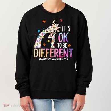 Its Ok To Be Different Autism Awareness Acceptance Be Kind Women's Sweatshirt