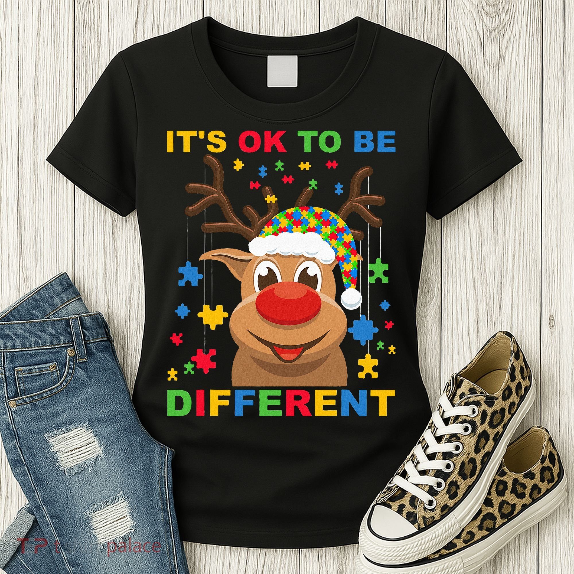 its ok to be different reindeer autism christmas Women's T-Shirt