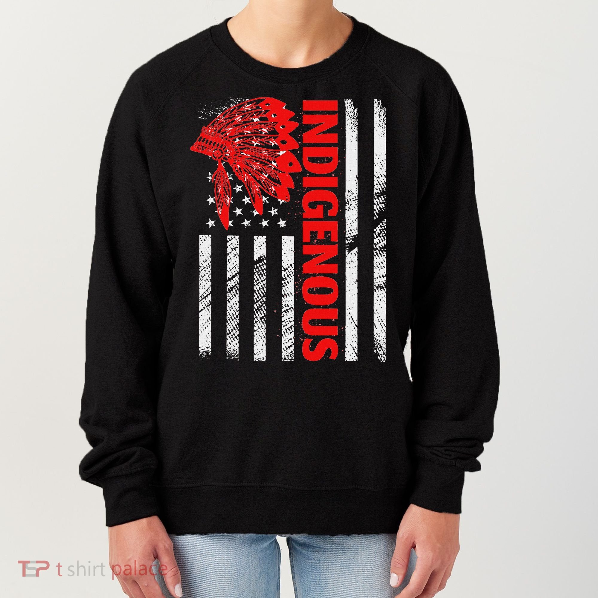 Indigenous Peoples Day Distressed Headdress Usa Flag Women's Sweatshirt