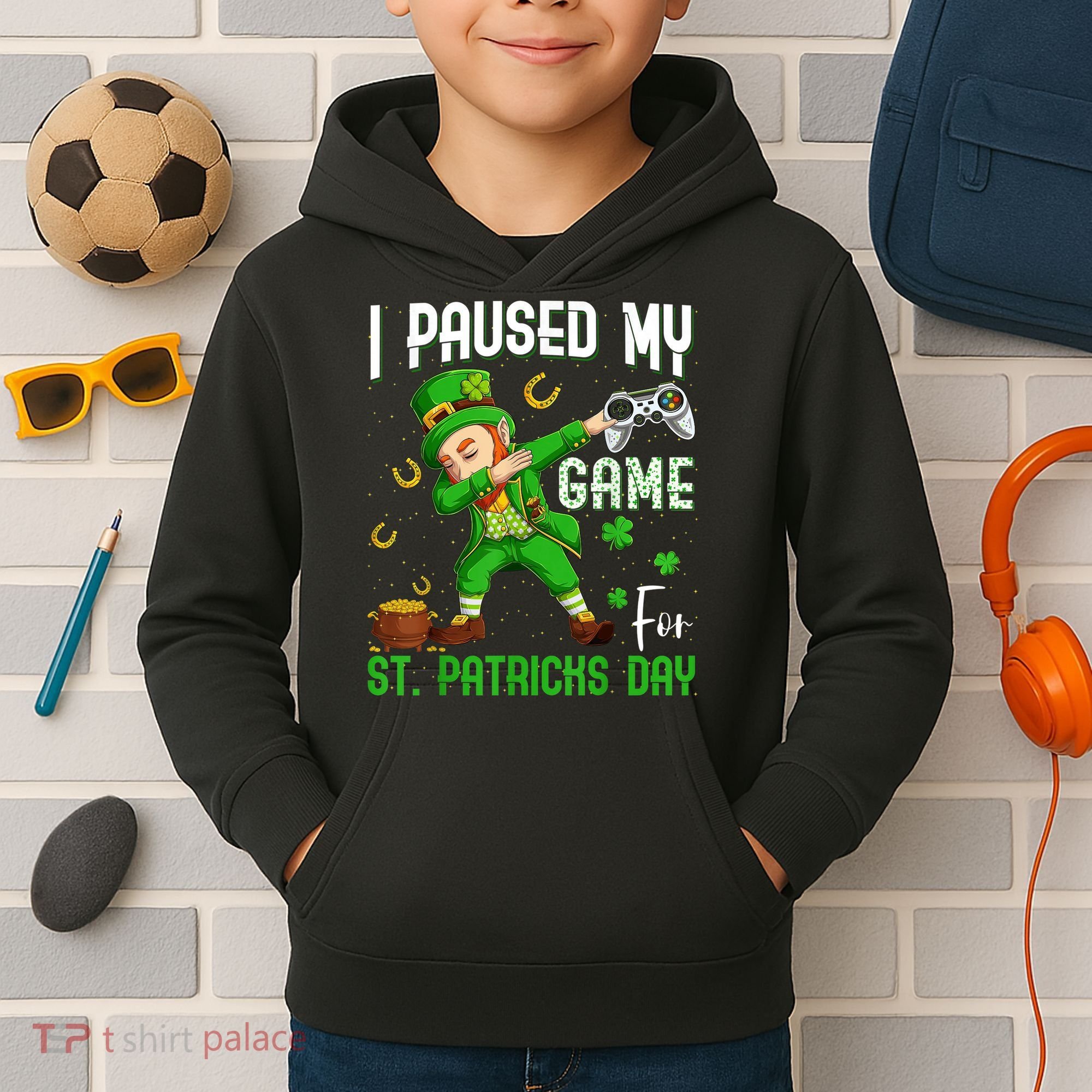 I Paused My Game For St Patricks Day Dabbing Leprechaun Boys Kids Hoodie