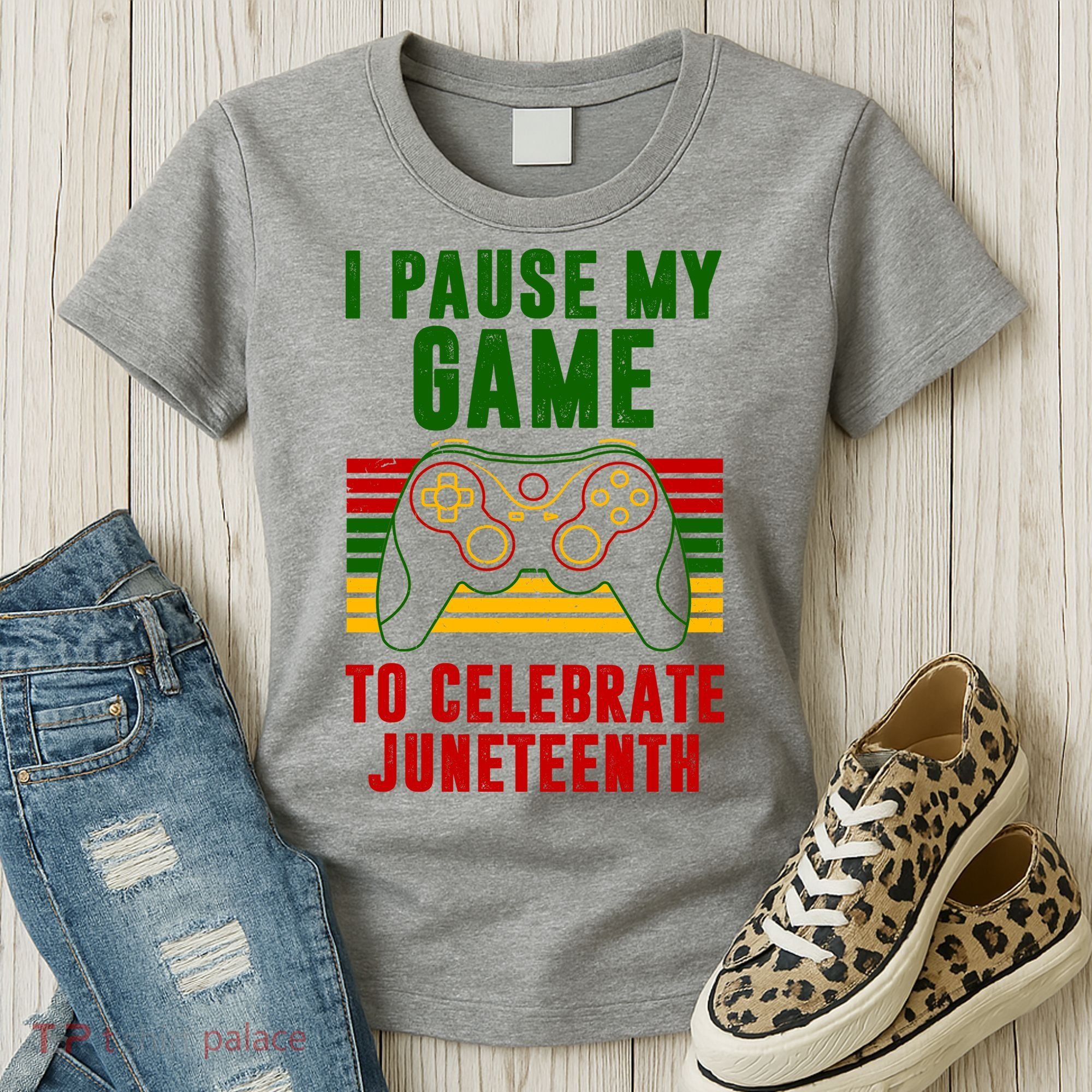 I Pause My Game To Celebrate Juneteenth Gamer Women's T-Shirt