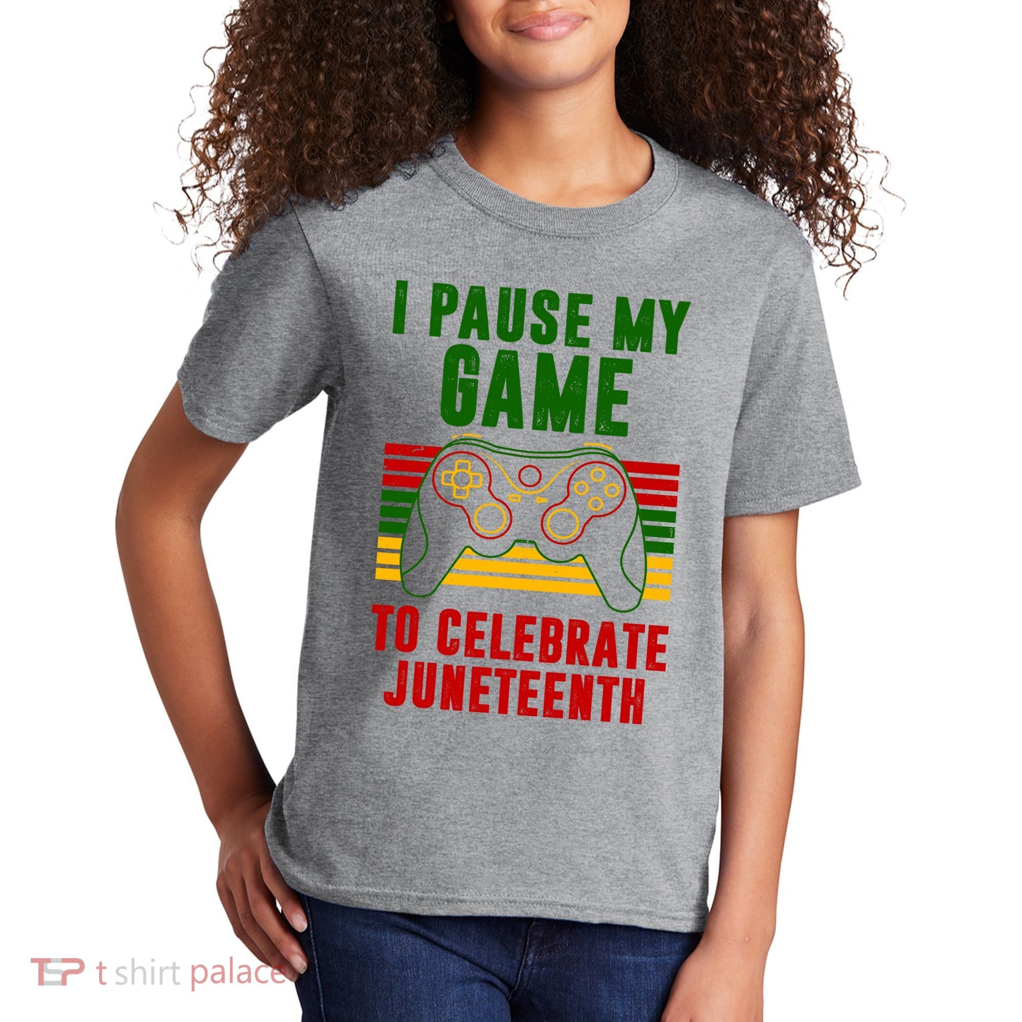 I Pause My Game To Celebrate Juneteenth Gamer Kids T-Shirt