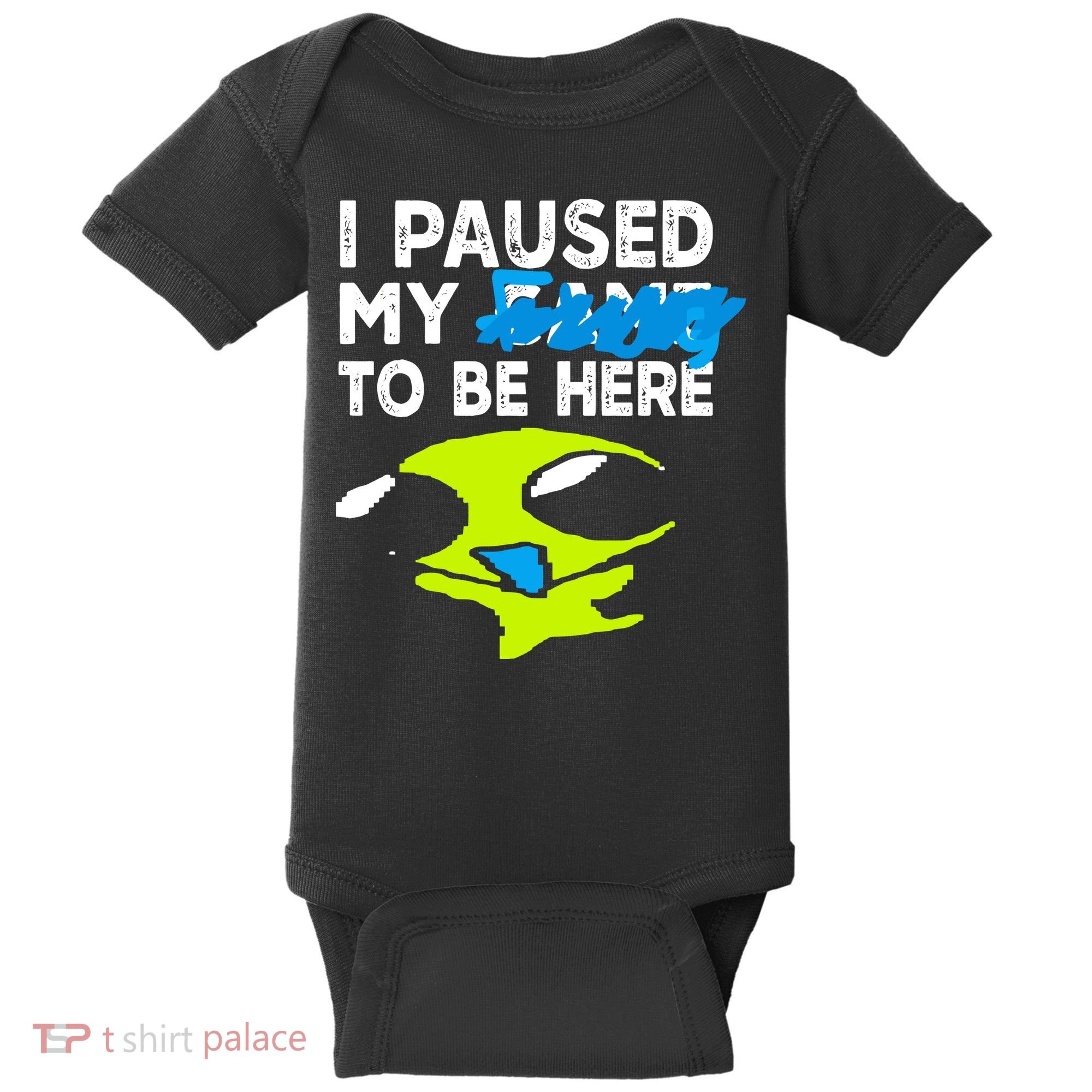I Paused My Flug To Be Here Baby Bodysuit