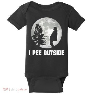 I Pee Outside I Love Peeing Outside Funny Camping Baby Bodysuit