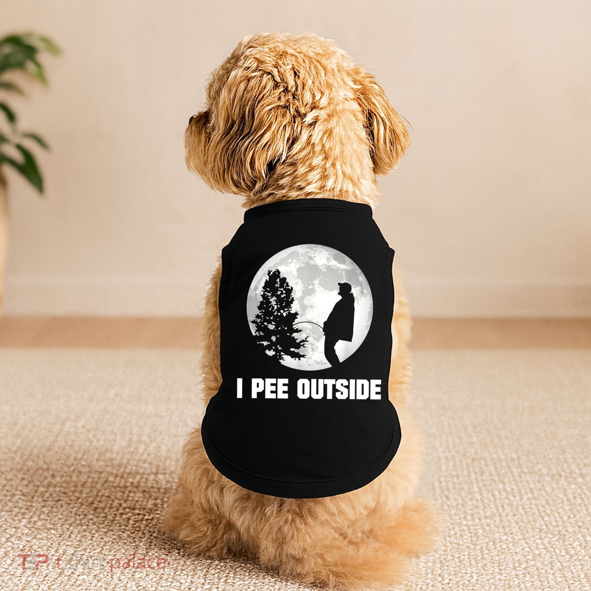 I Pee Outside I Love Peeing Outside Funny Camping Doggie Tank
